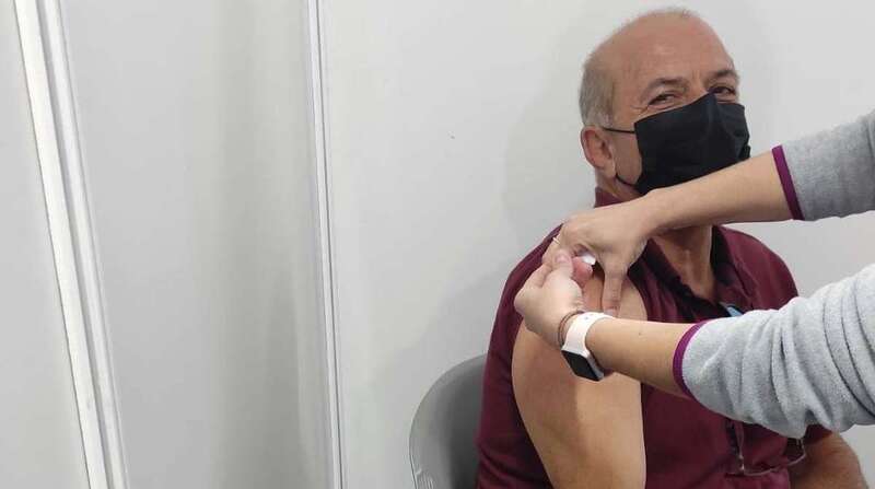 Vacunación contra la covid-19/TA.